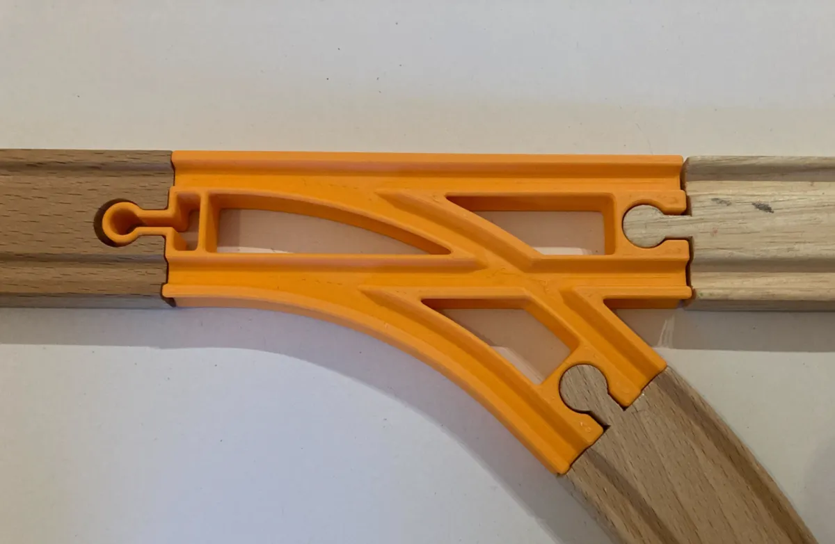 Rail d'aiguillage pour circuit de train jouet (v2)