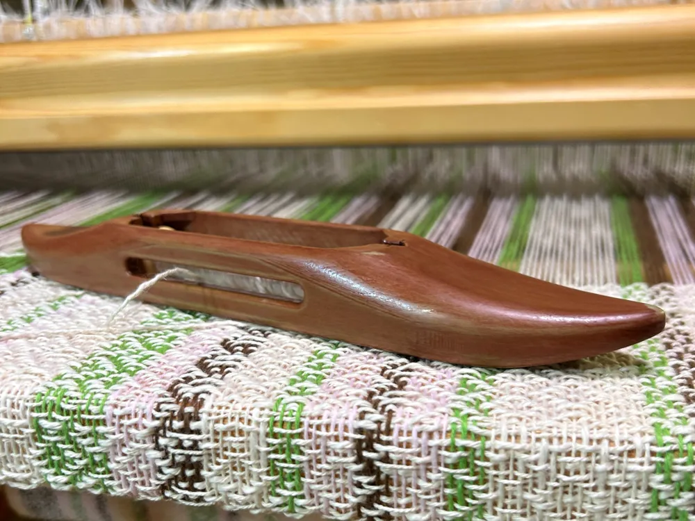 Modelo para impresión 3D: Sleek Boat Shuttle for Looms, Weaving. Referencia del modelo original.