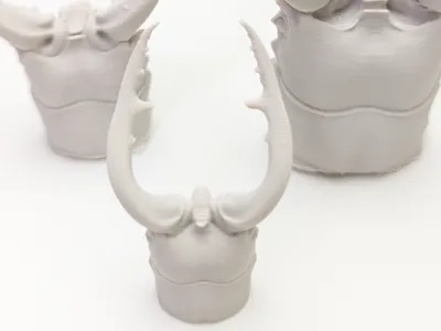 Sawtooth Stag Beetle Bust (Support-Free)
