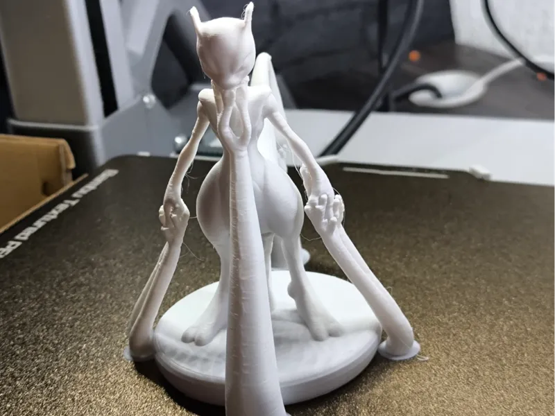Mewtwo Stature