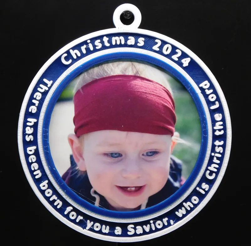 2024 Christmas Ornament Picture Frame