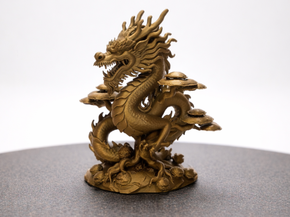 Majestaetischer Bonsai Wunschdrache