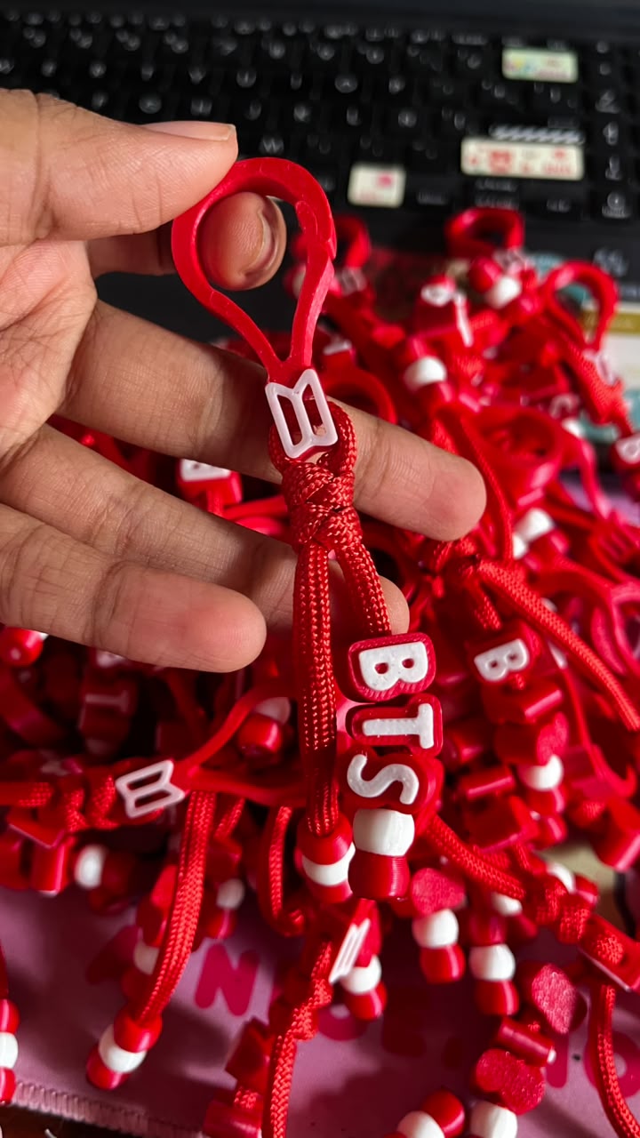 BTS Heart Army Keychain - Free 3D Print Model - MakerWorld