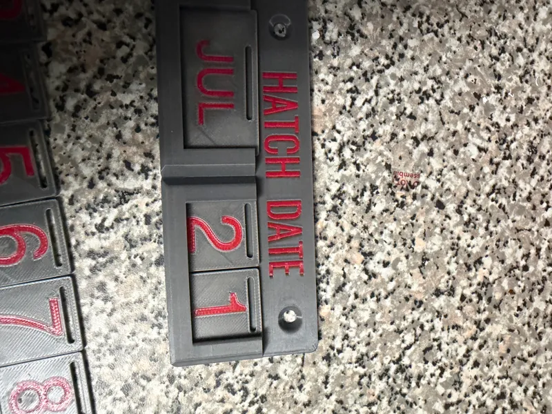 chicken brooder hatch date holder for box