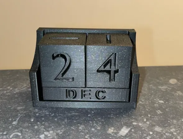 Cube Calendar (Unicolored)
