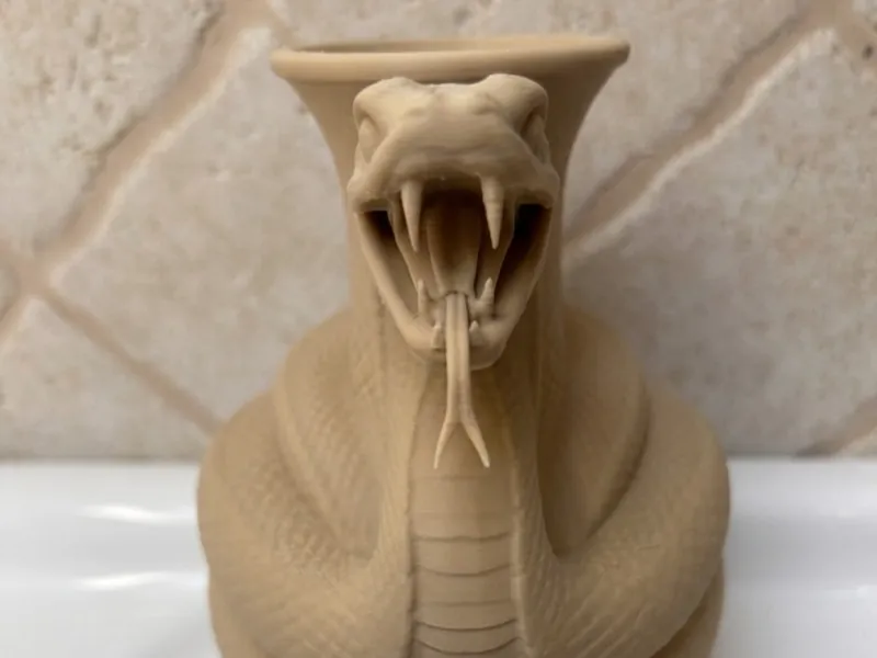 Vaso a Serpente