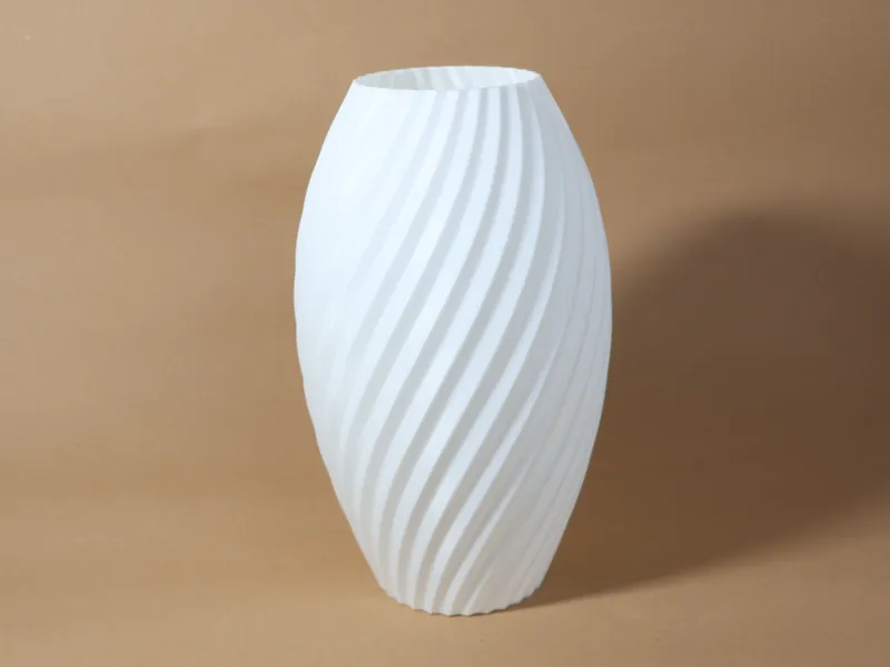 Spiralvase für Trockenblumen