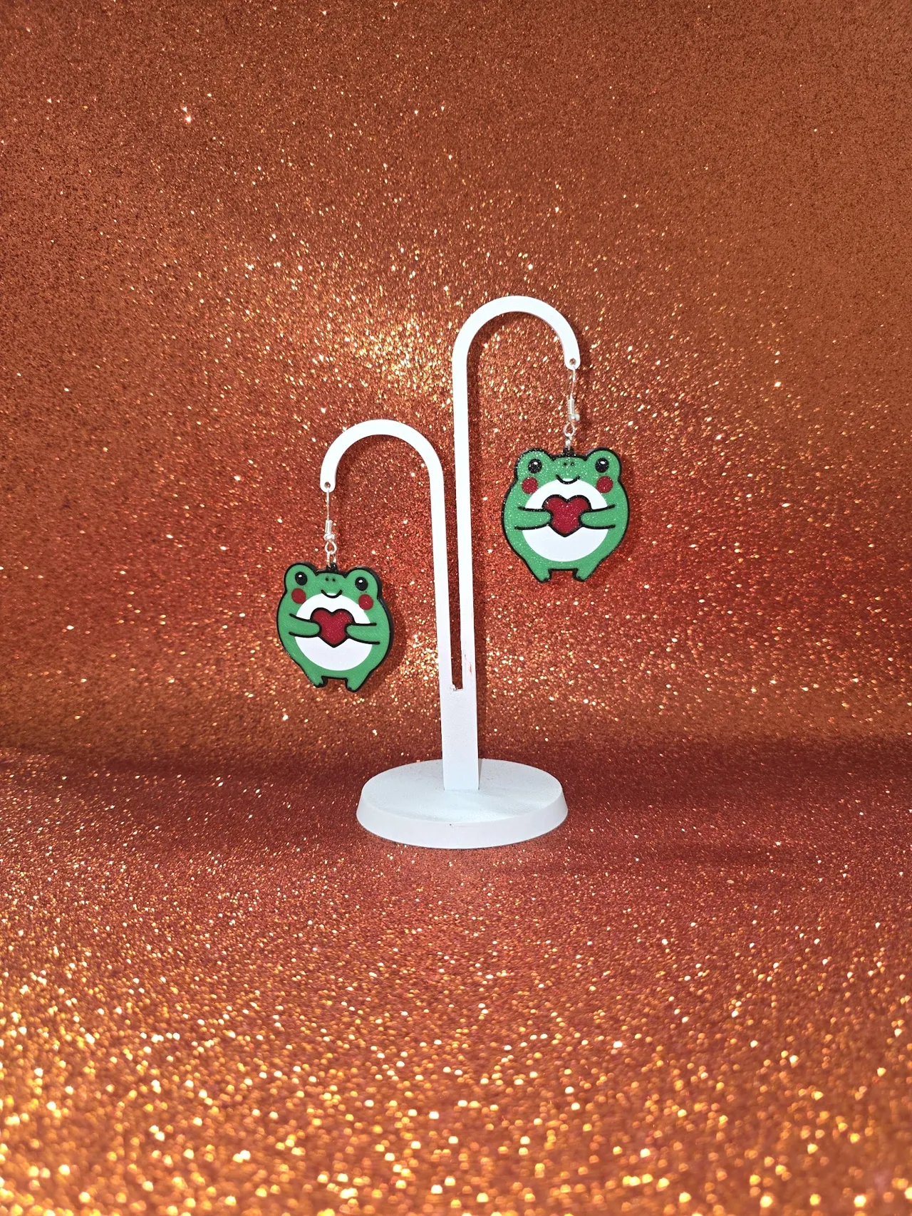 Frog love earrings view 3