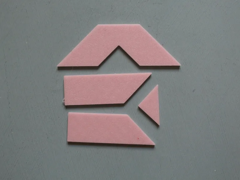 Costruisci la F - Rompicapo Puzzle in 4 Pezzi
