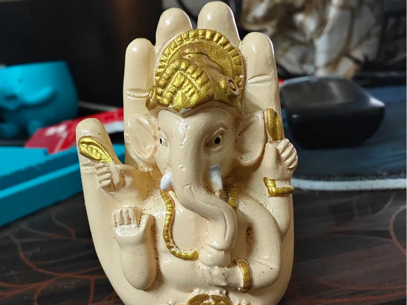 Ganesh in hand