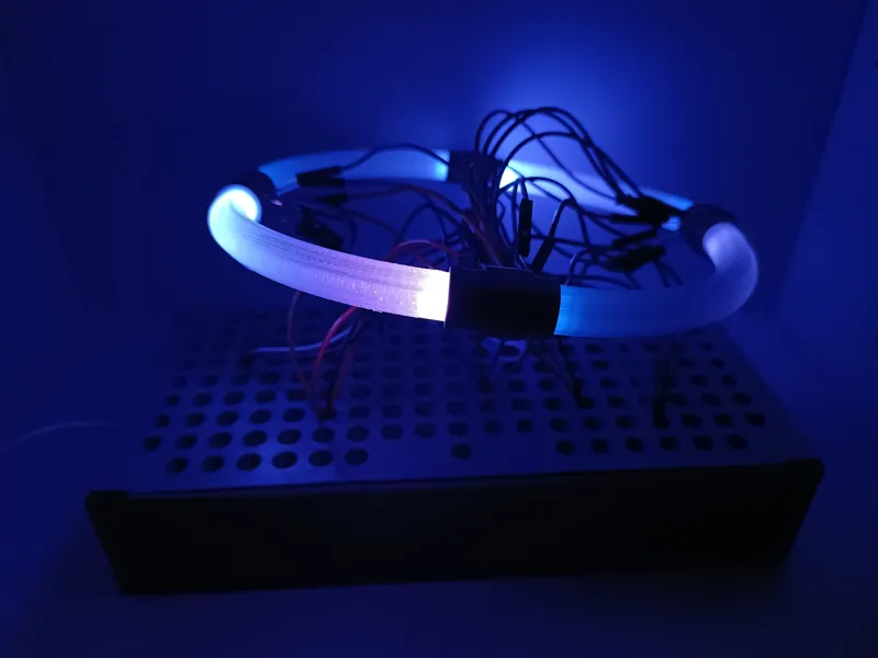 Quantum Halo - the modular led lamp