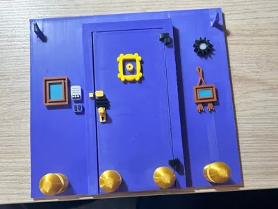 Friends Door Inspired Key & Glasses Holder