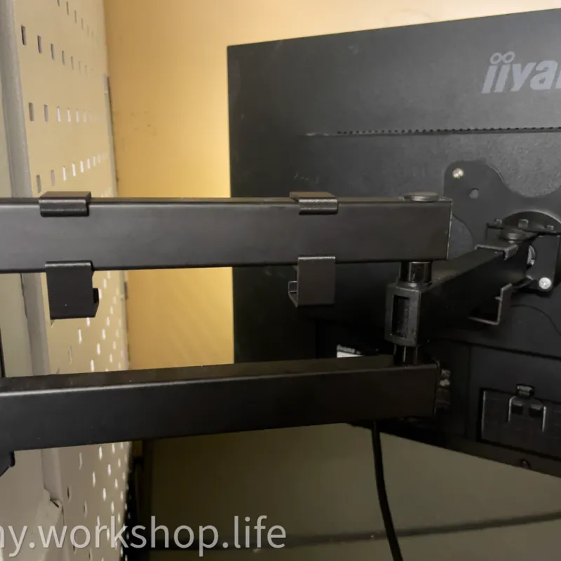 Bontec cable holder for single and double arm