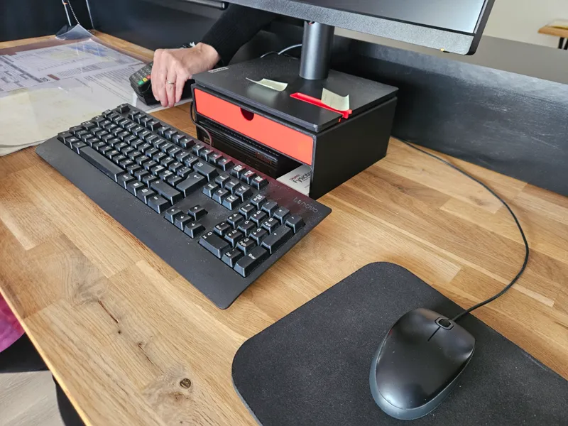 Monitor stand