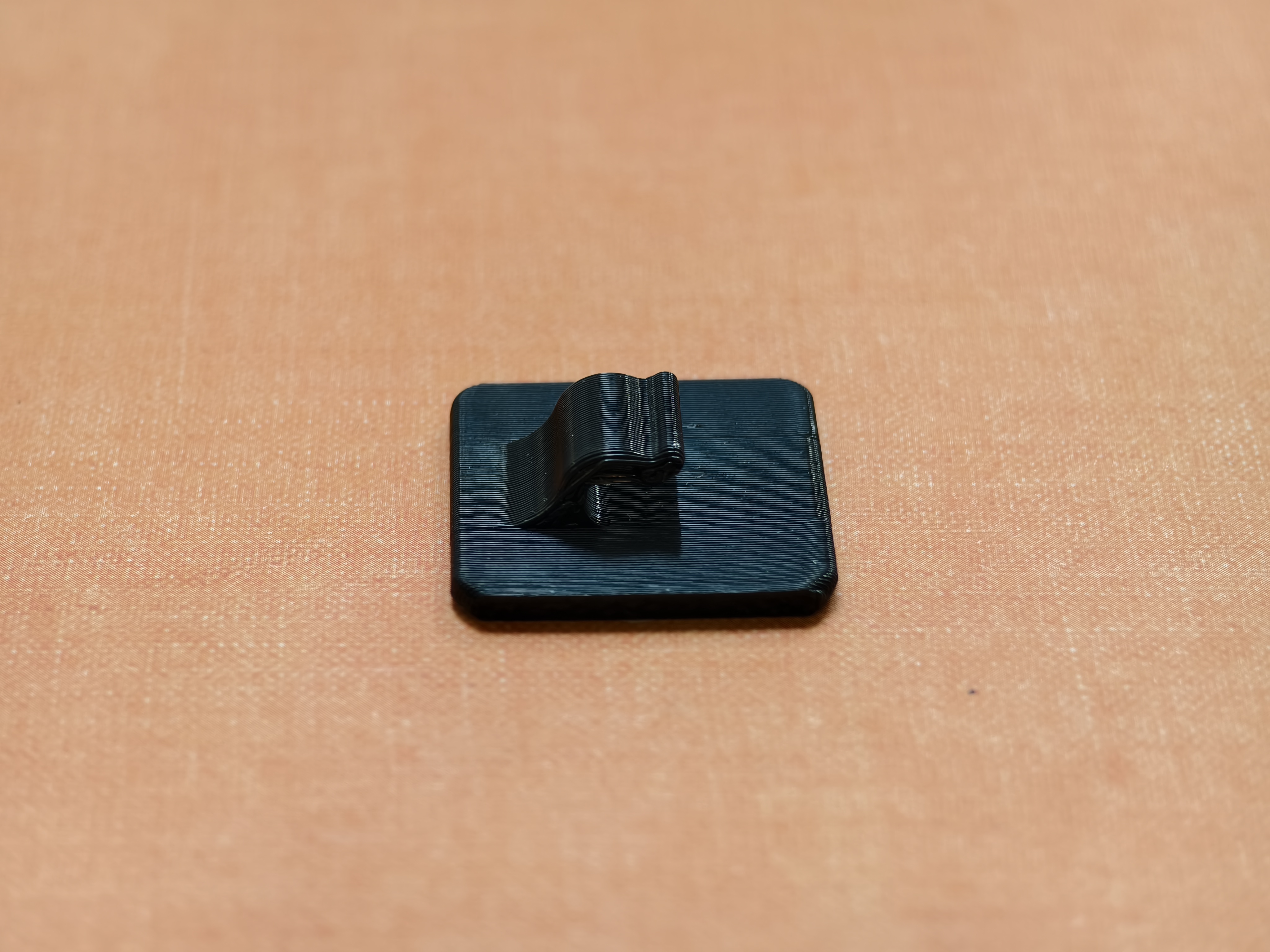 Miniatura 1 do modelo 3D 数据线卡，电源线卡子