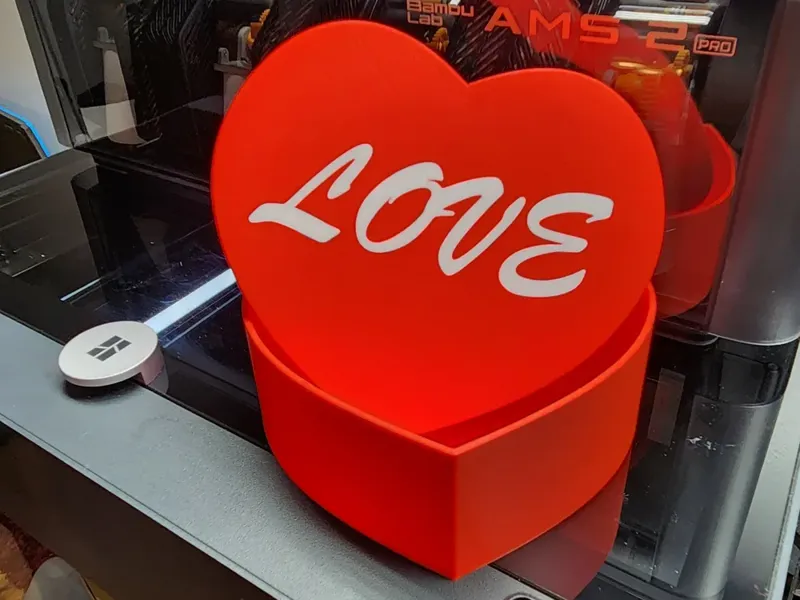 Valentine's Day Simple Heart Shaped Box "Love"