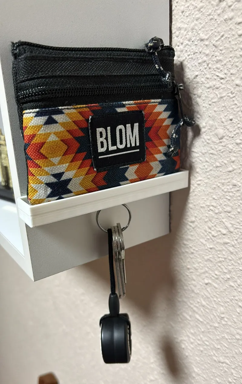 Key Holder Triple