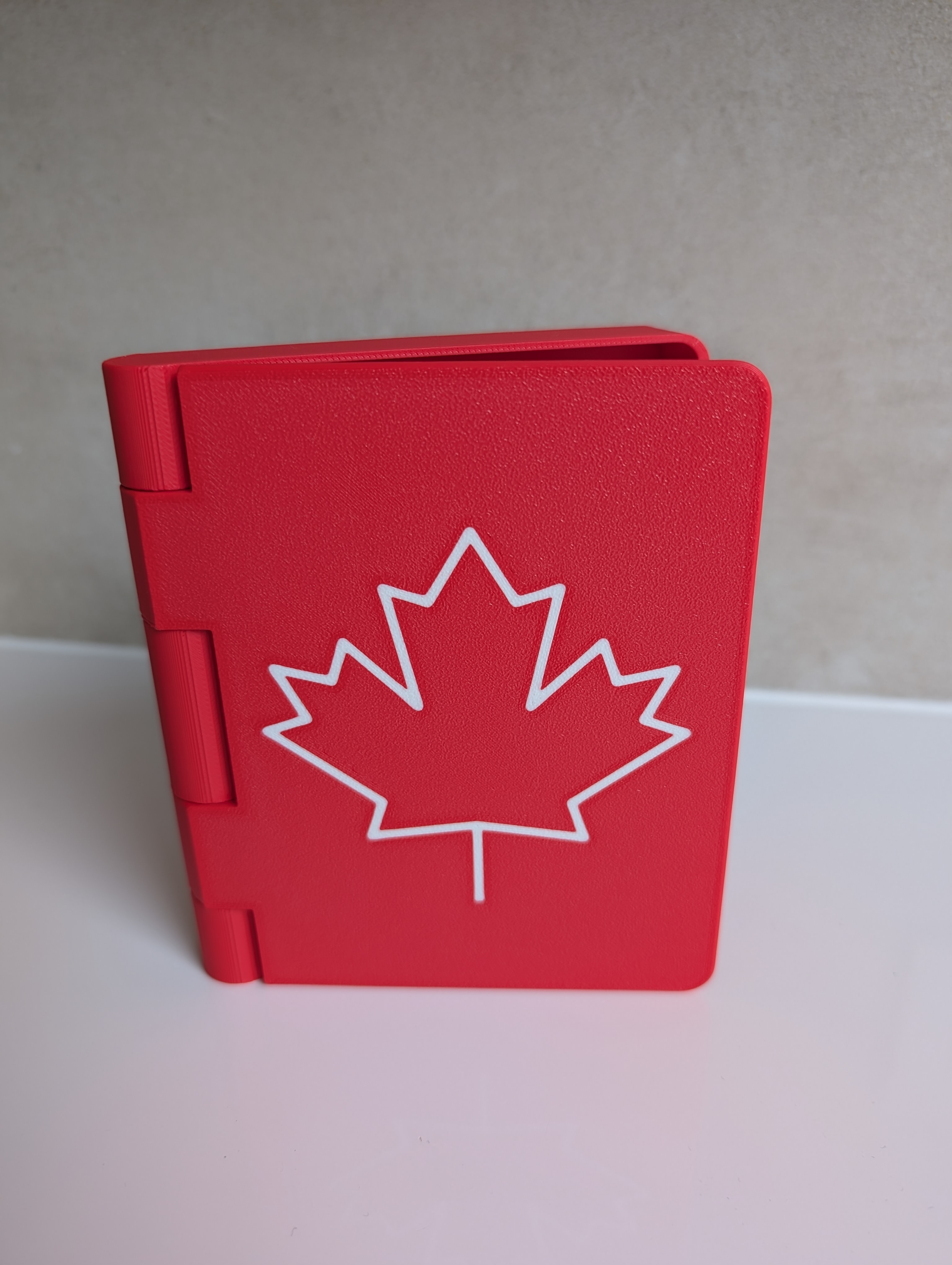 Miniatura 16 do modelo 3D Slim Passport Case