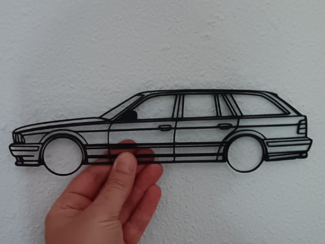 BMW E34 Touring Silhouette