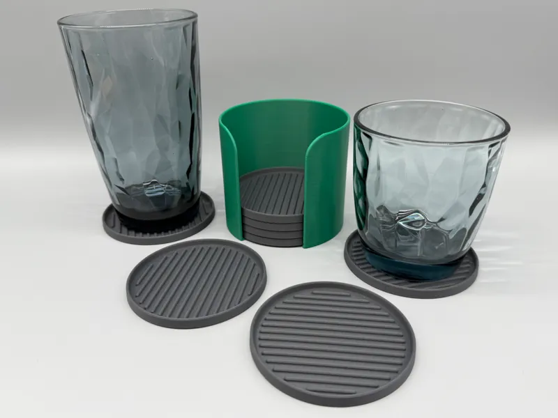 Untersetzter Glas, Tasse, Flasche mit Aufbewahrung