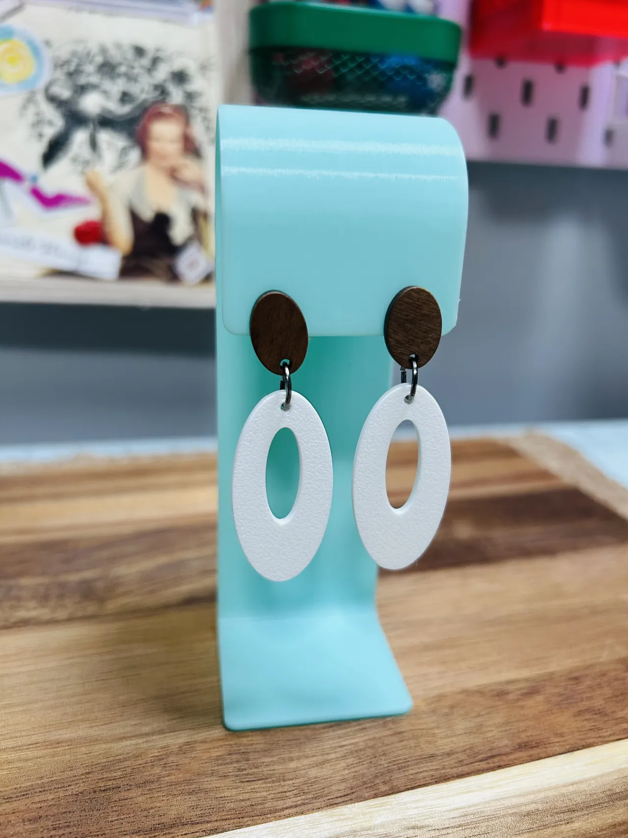 retro oval easy print earrings view 3