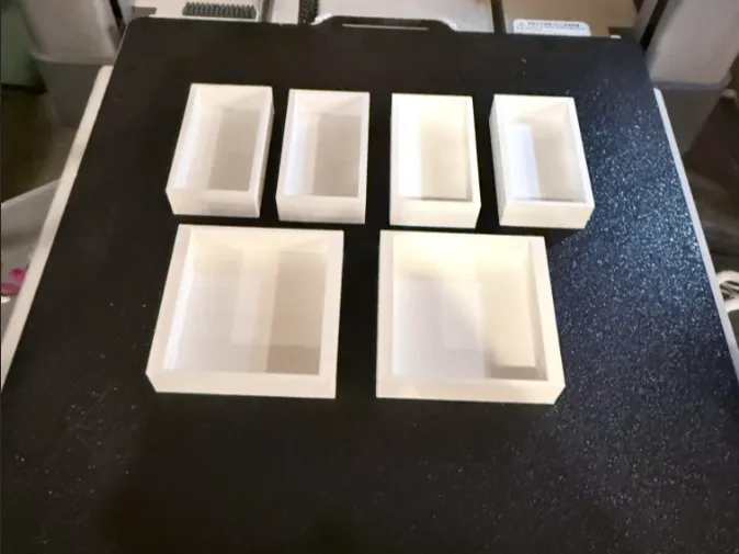 Small Molding boxes