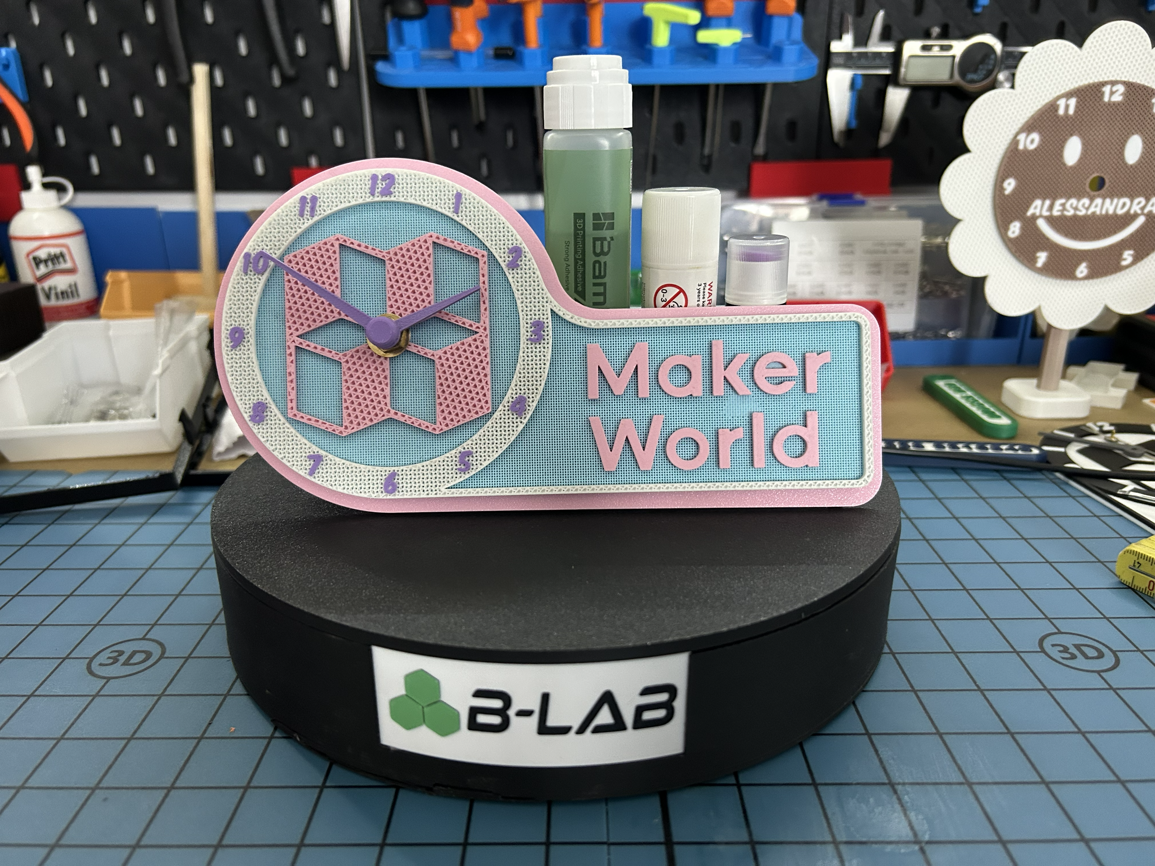 Miniatura 1 do modelo 3D Clock Components 011 - Maker World Clock