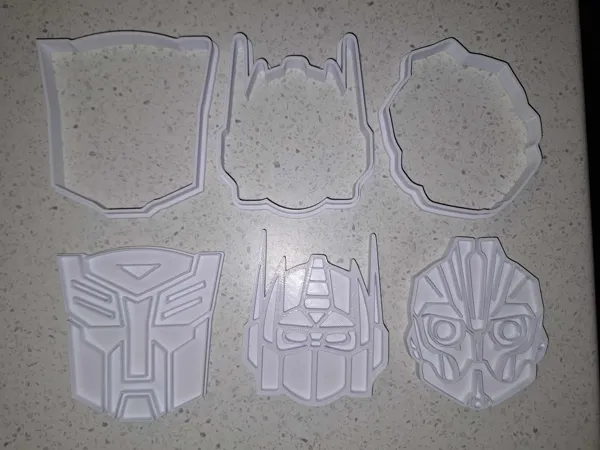 Emporte-pièces et tampons Transformers