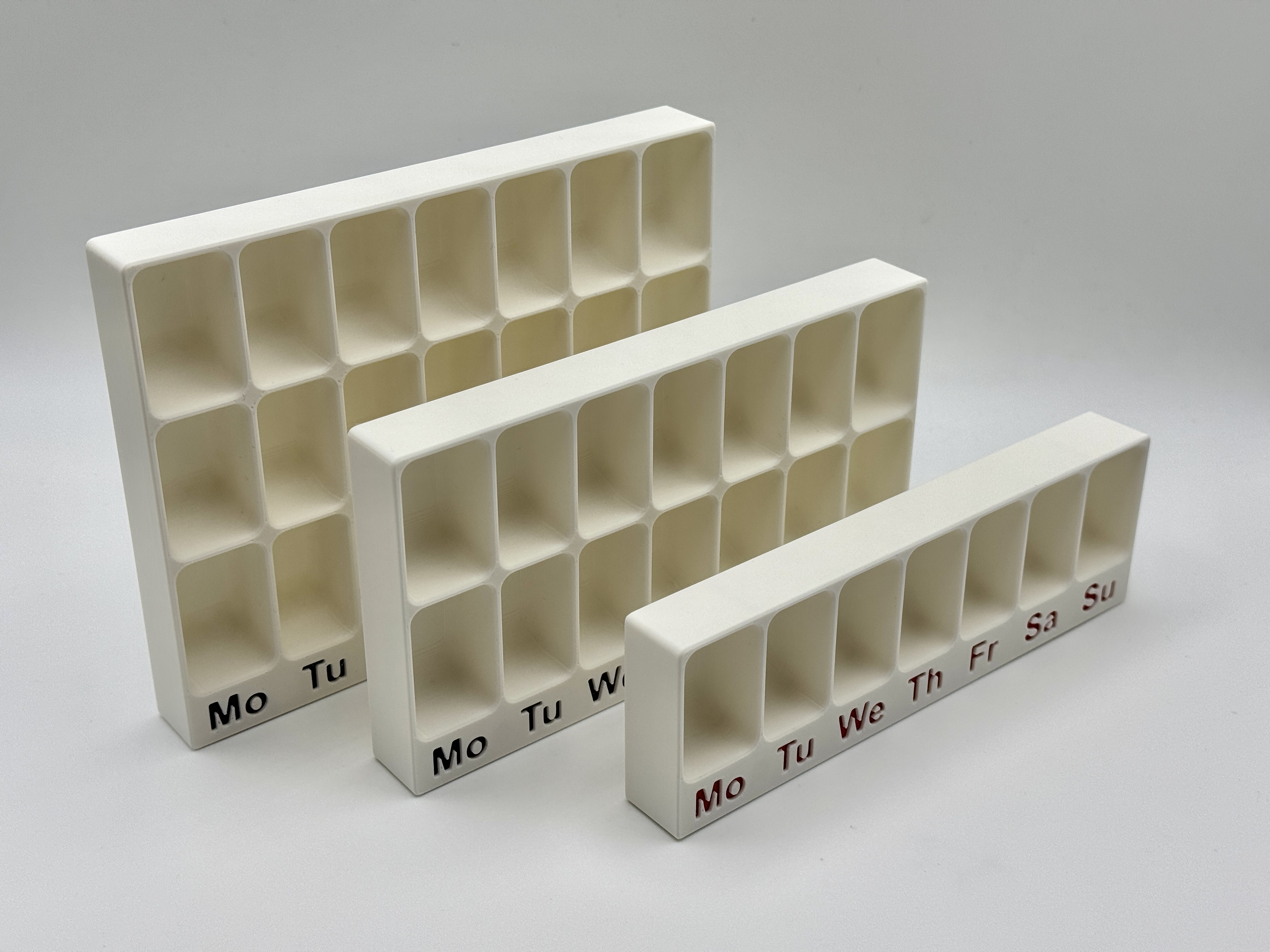 Miniatura 4 do modelo 3D Weekly Pill Box