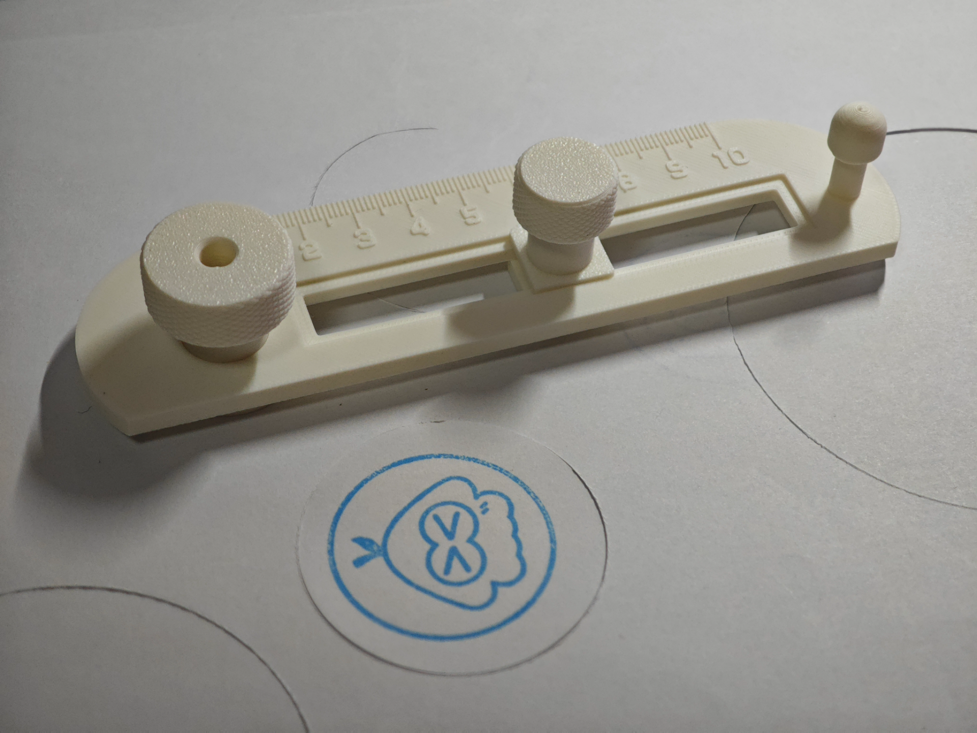 吧唧- 免费3D 打印模型下载- MakerWorld