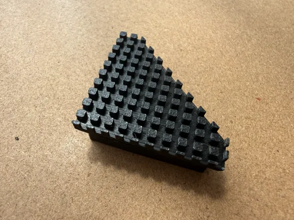 https://makerworld.bblmw.com/makerworld/model/US27f5a989e8c15c/design/2025-12-26_d8a2b3328e0d.jpg