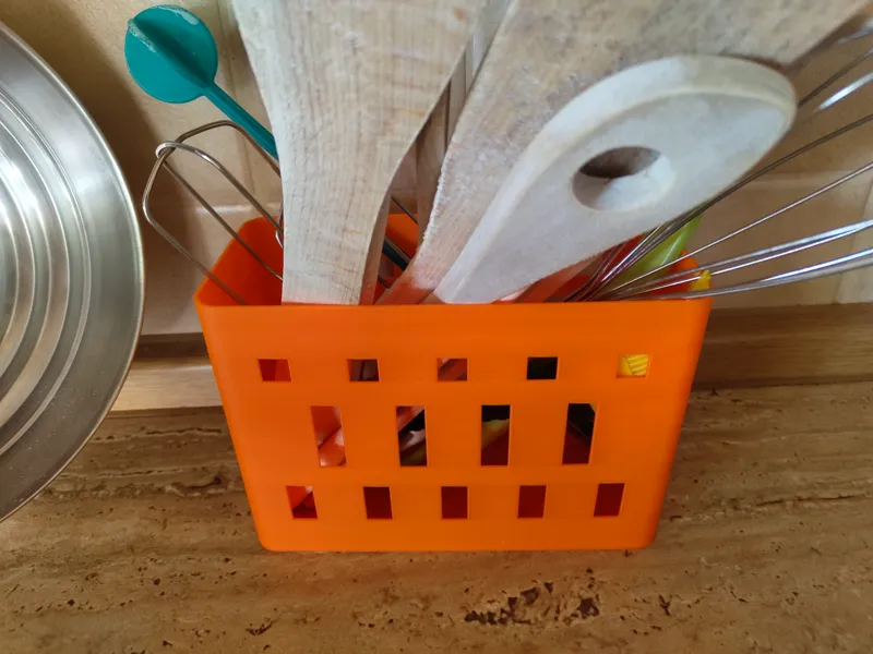 Holder for cutlery (Less filament usage)