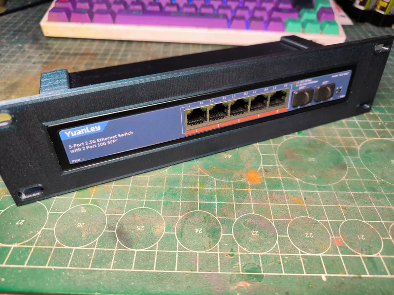 Yuanley 5-Port Switch 10 Zoll Rack
