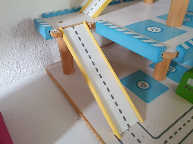 Replacement ramp for JaBaDaBaDo toy parking garage