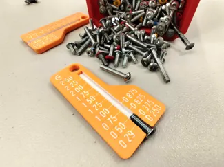 VEX Screw Ruler | #8-32 Screw Sizer | Measurement