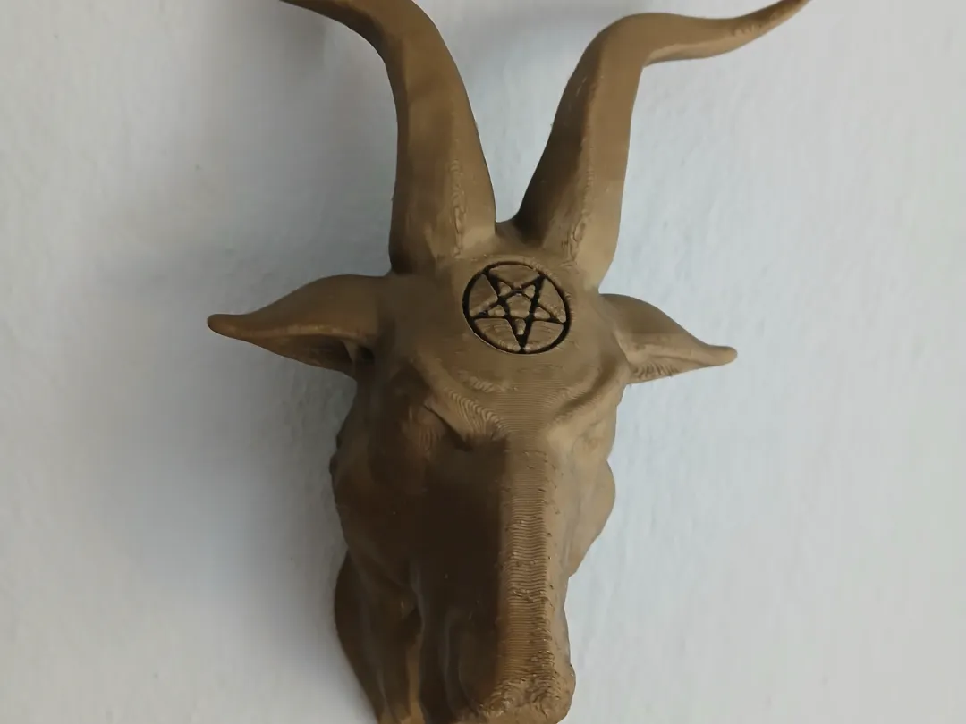 Statue de bouc Baphomet