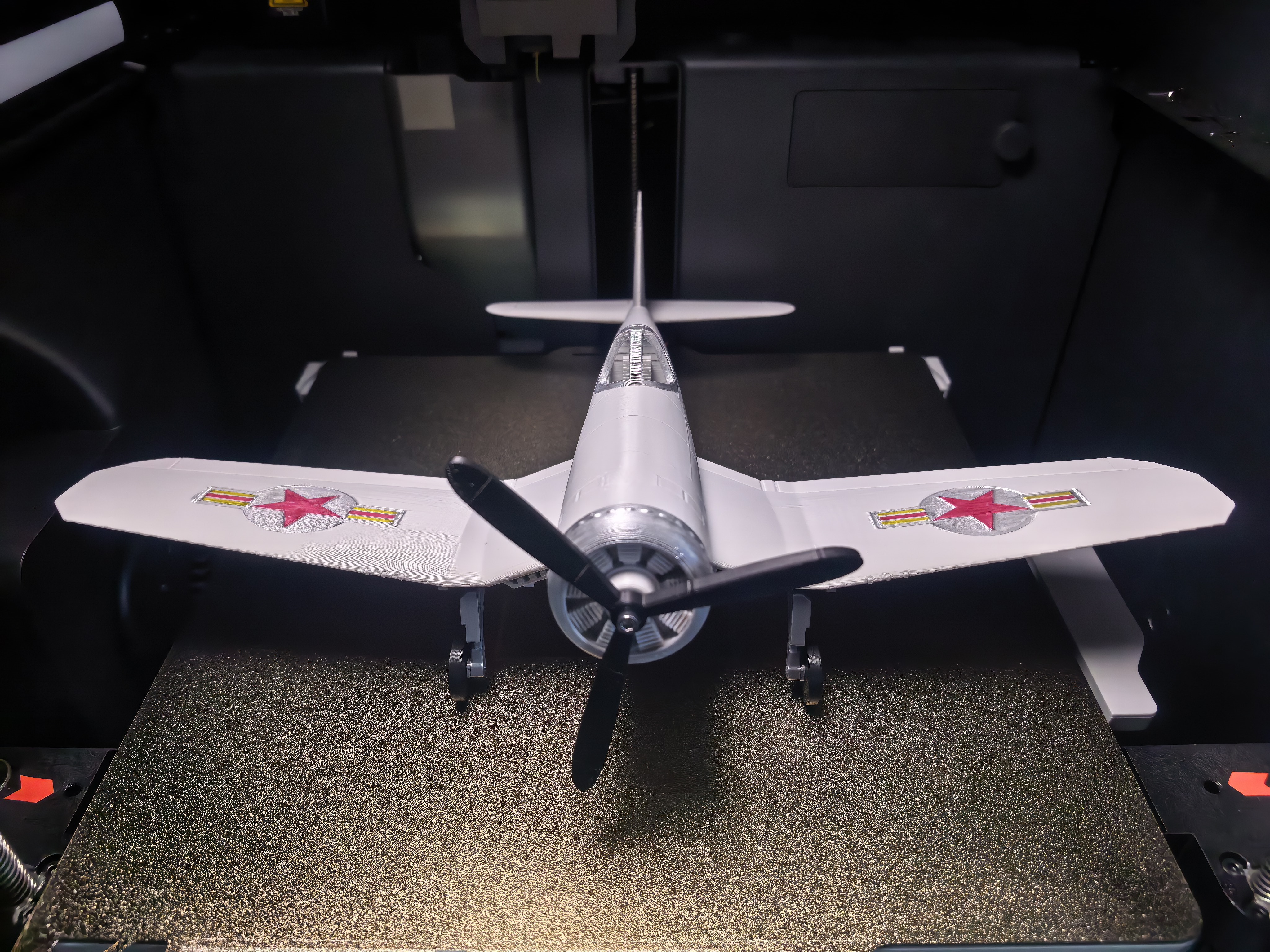 Miniatura 2 do modelo 3D F4U战斗机