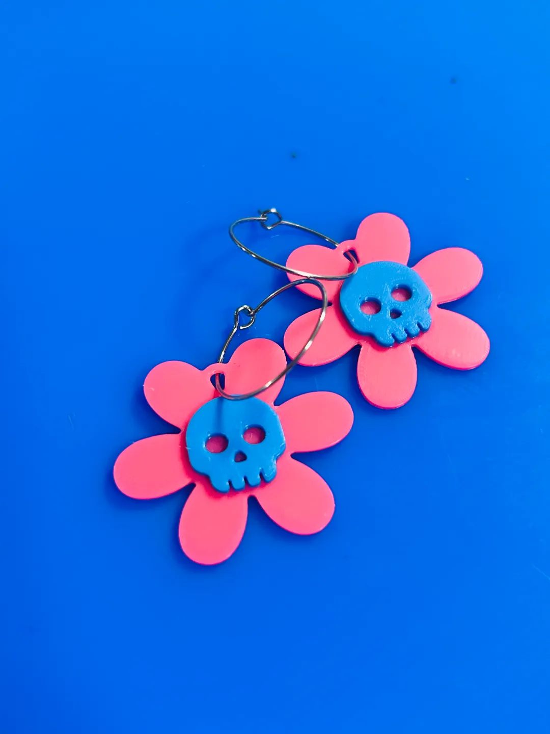earrings flor halloween view 2