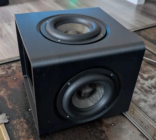 https://makerworld.bblmw.com/makerworld/model/US282a952c60c558/design/2024-12-30_0f40cd6d9ca78.jpg