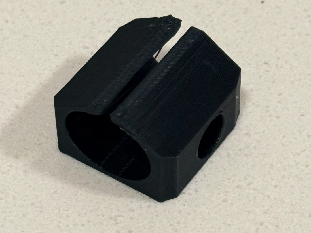 Large Capacity Cable Holder (Up to 10 Wires)