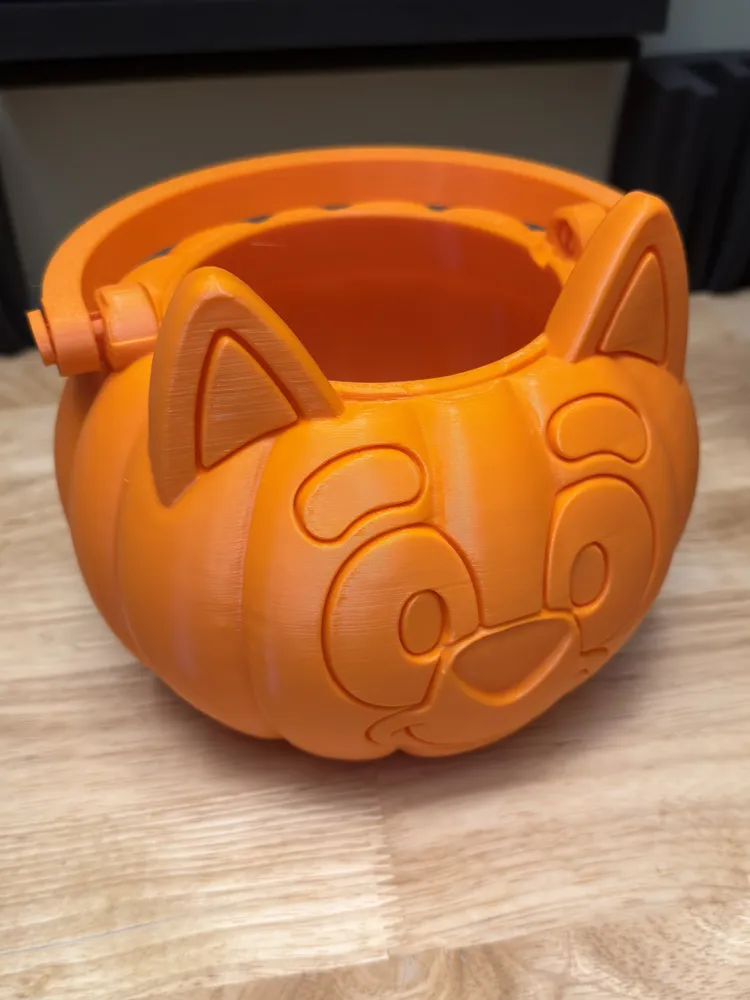 Bluey Pumpkin Halloween Candy Bucket - Free 3D Print Model - MakerWorld
