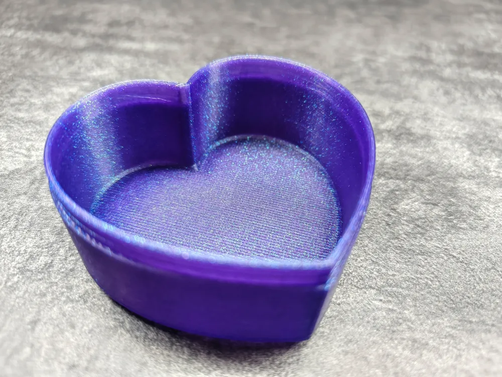 Heart gift box with perfect closure - Free 3D Print Model - MakerWorld