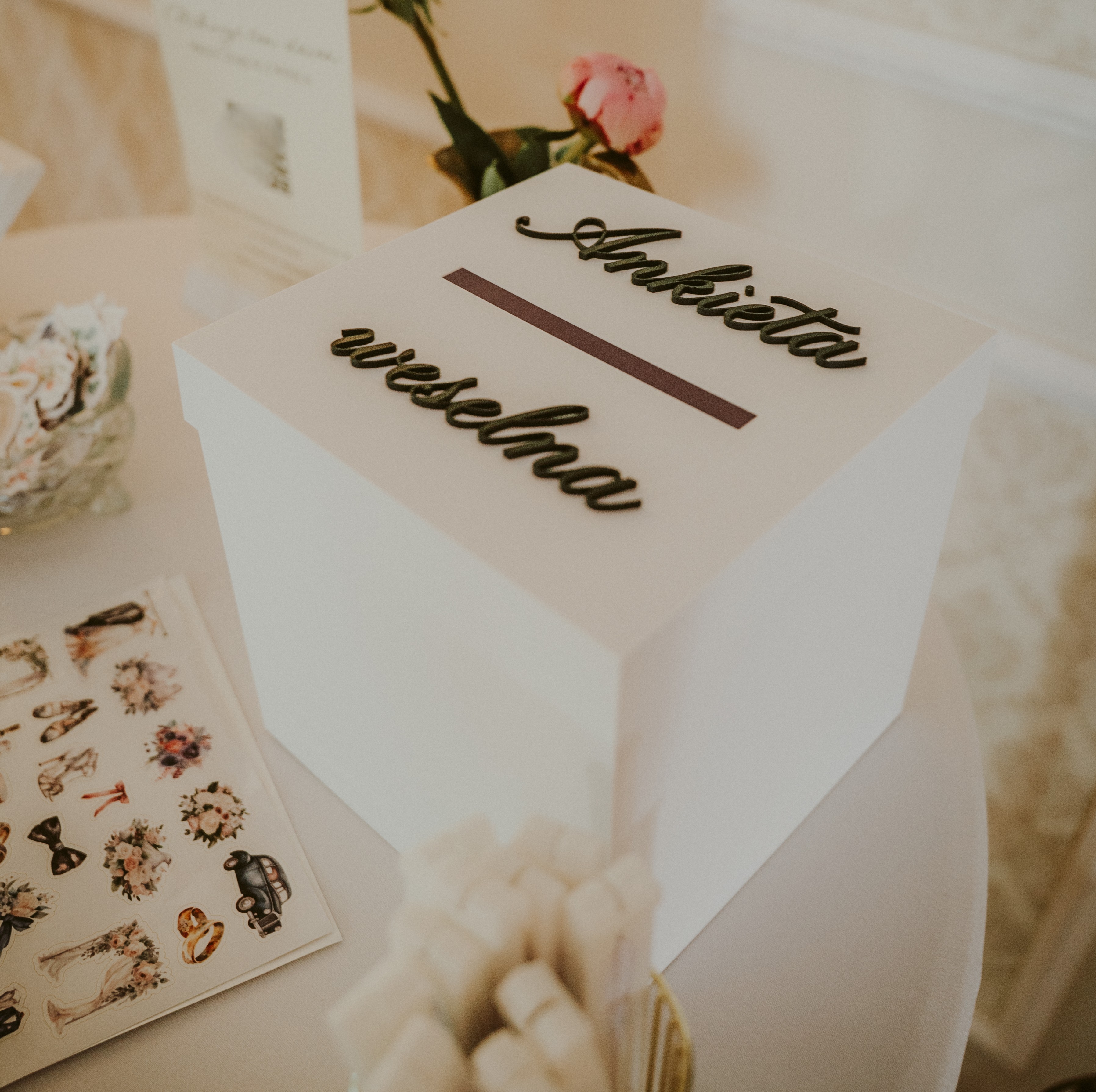 Miniatura 3 do modelo 3D Large Wedding Card Box