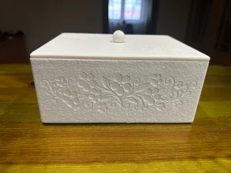 Tea box