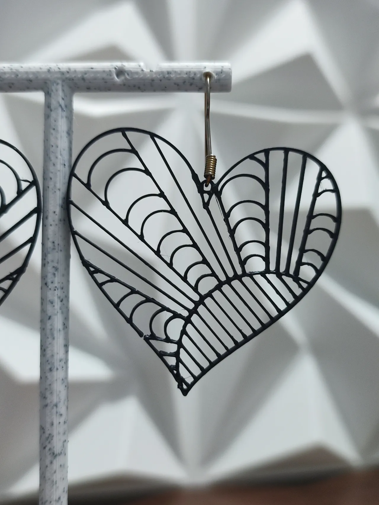 Aretes Corazón Prisma view 3