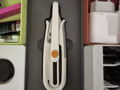 Fiskars thread snip gridfinity