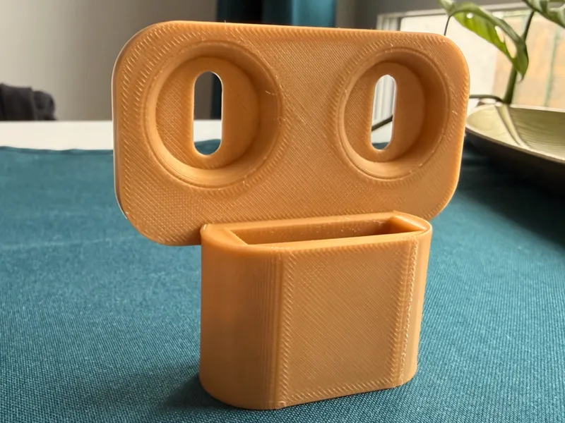 Skadis scraper holder with t-connector