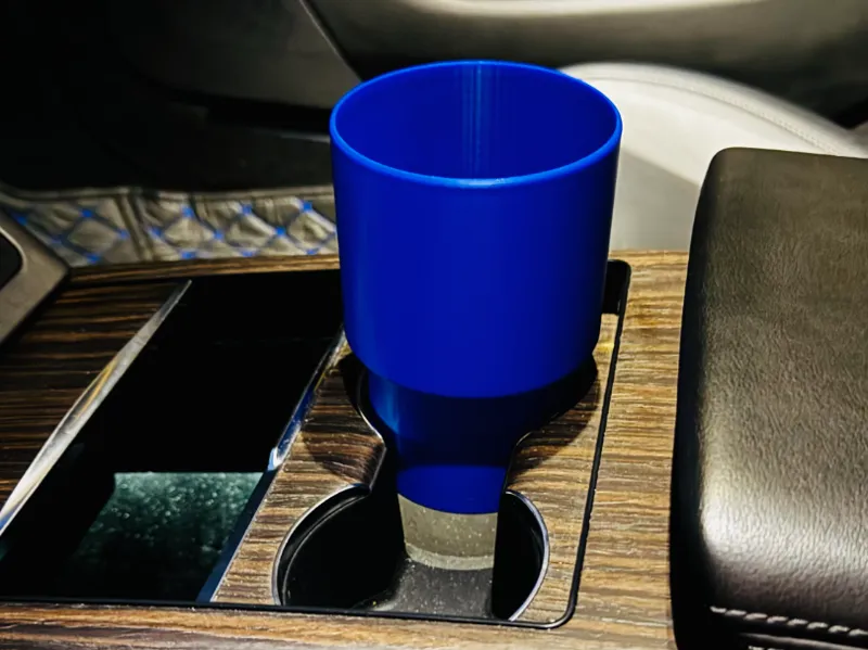 Tesla S - Yeti Rambler 26oz Cup Holder adapter