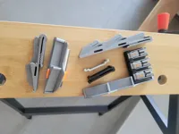 Clips