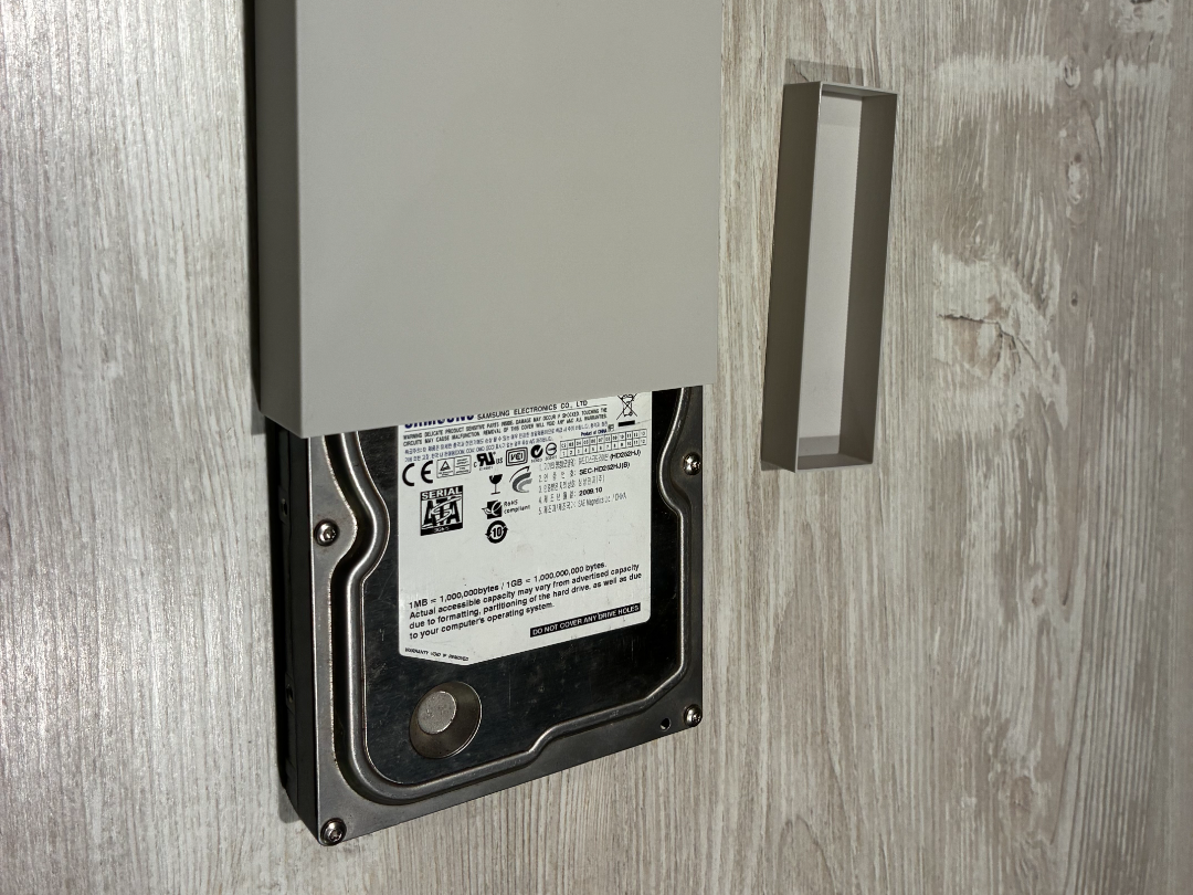 Ultra-Light 3.5" HDD Case - 19g & 1.5h